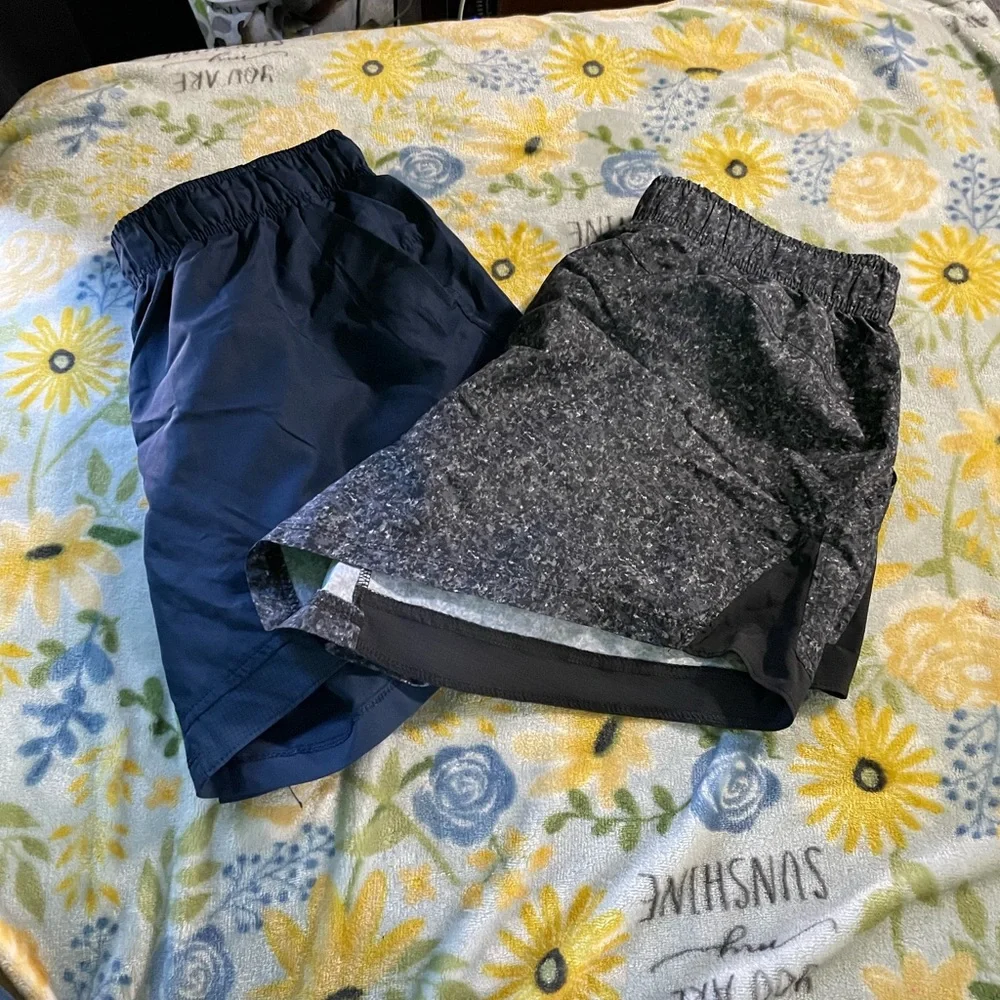Shorts bundle - Picture 1 of 9